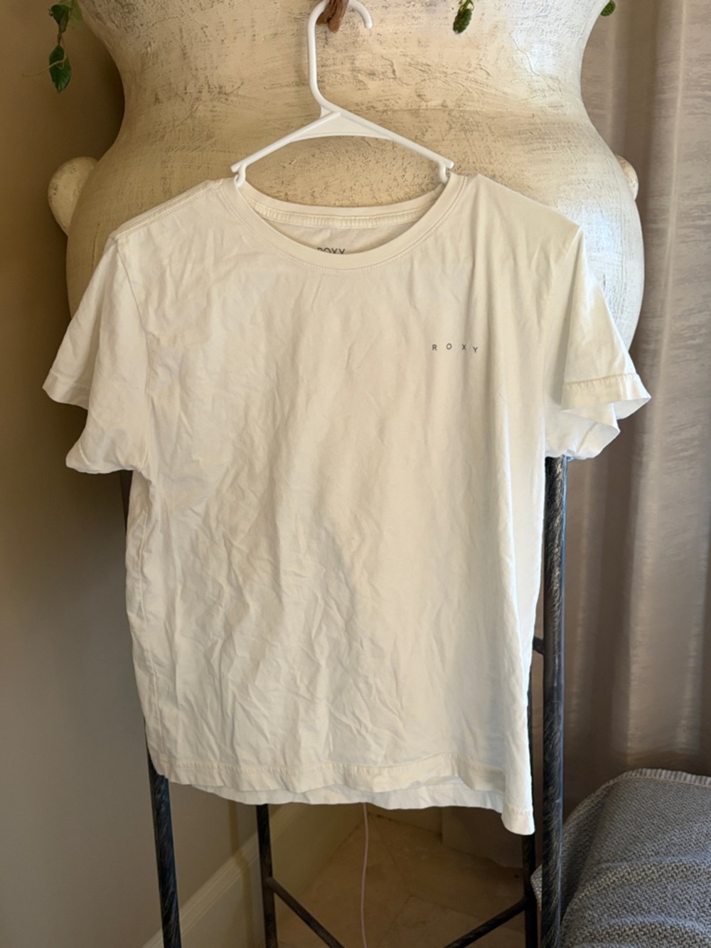 Roxy Men's White Crew Neck Short Sleeve T-Shirt